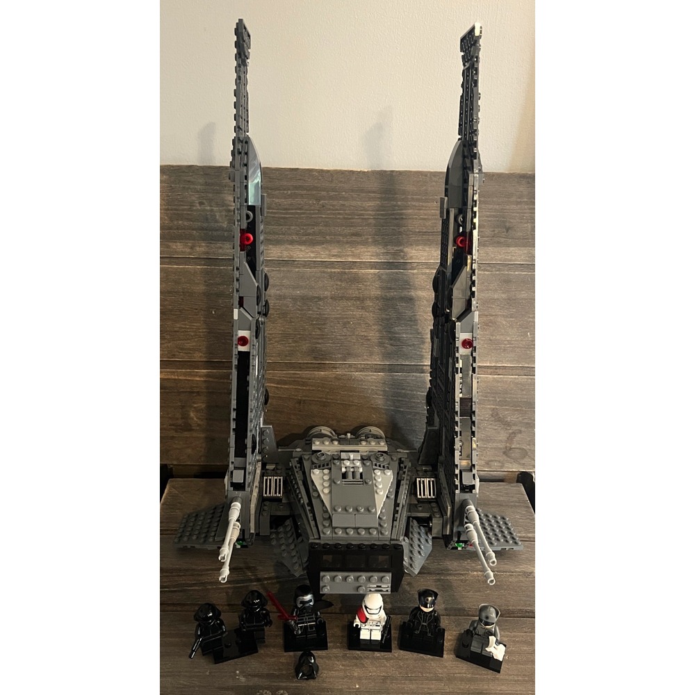 Lego Star Wars Kylo Ren Command Shuttle 75104 with 6 Minifigures Complete Set